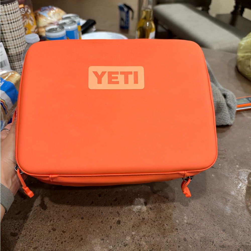 Yeti lunch bag daytrip 5l